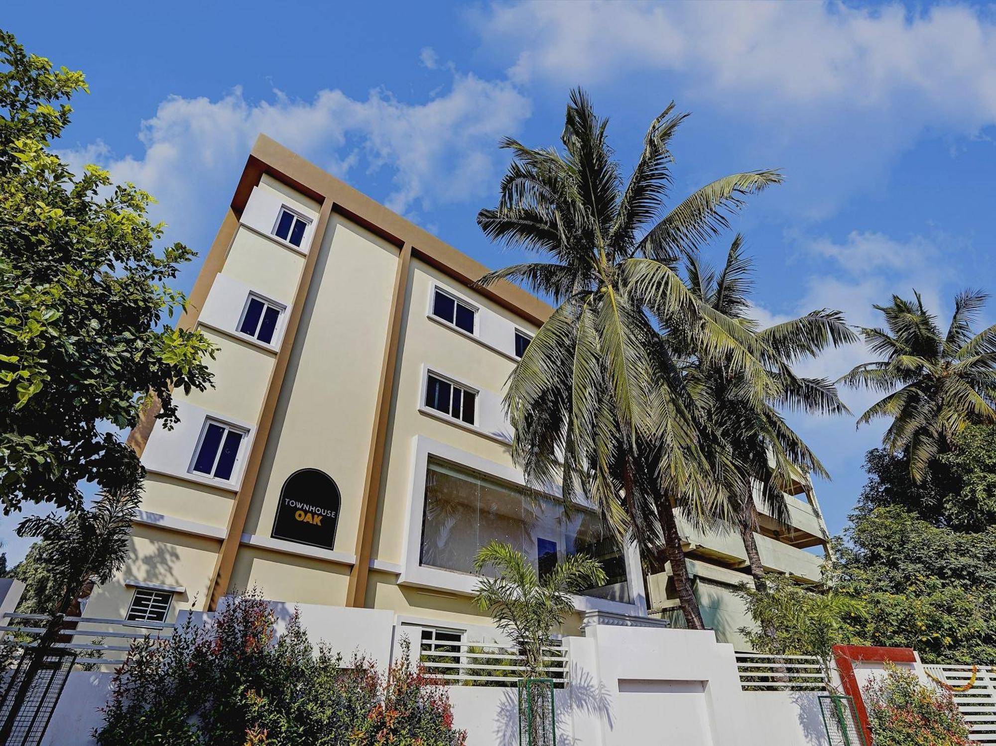 Capital O De Alphabet Kakinada Hotel Ngoại thất bức ảnh