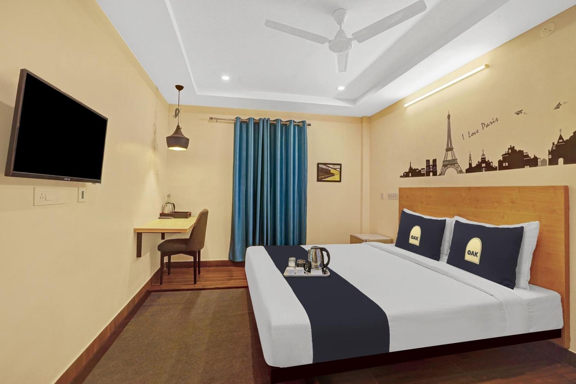 Capital O De Alphabet Kakinada Hotel Ngoại thất bức ảnh