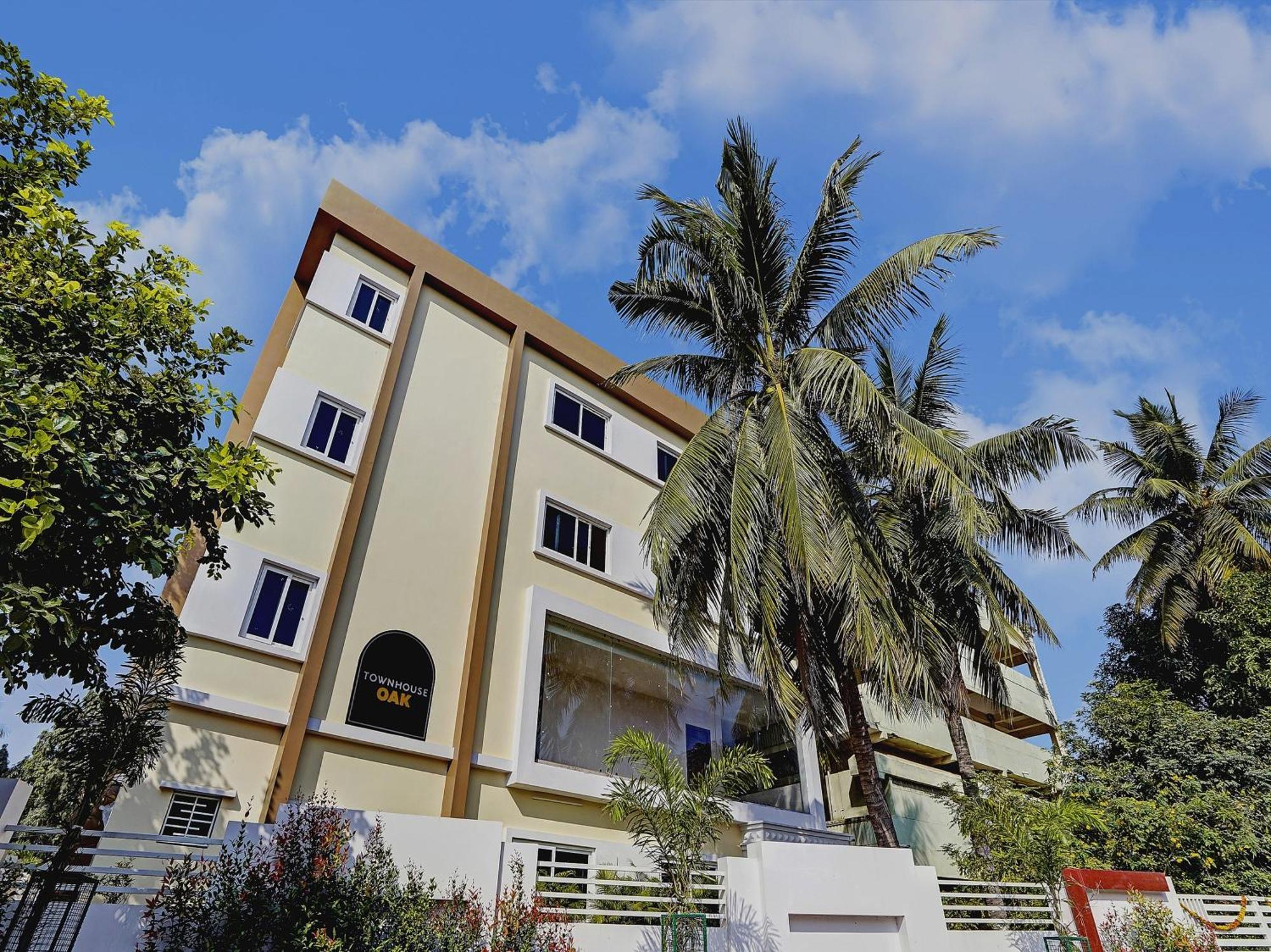Capital O De Alphabet Kakinada Hotel Ngoại thất bức ảnh